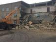 Влада Василькова не планує відновлювати приміщення школи, що обвалилася (відео)