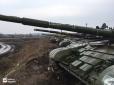 Росія розмістила зняті з озброєння танки на кордоні з Україною, –  InformNapalm