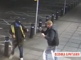 Спритний 77-річний дідусь хвацько відбився від грабіжника (відео)